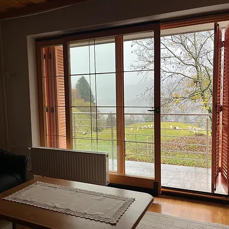 Ferienhaus Pr Fajfarju *