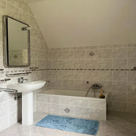 Pr Fajfarju Ferienhaus