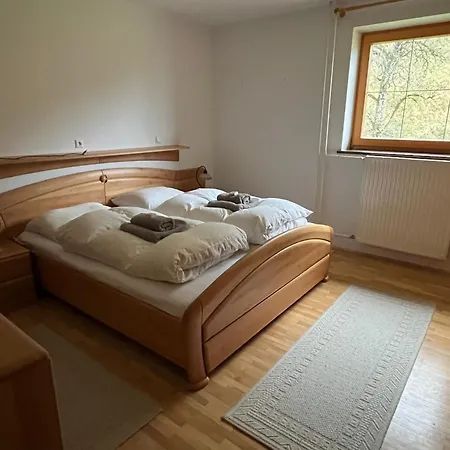 Pr Fajfarju Spodnja Sorica