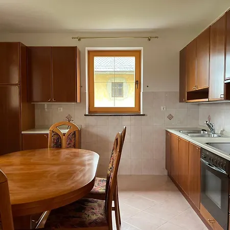 Pr Fajfarju Ferienhaus Spodnja Sorica