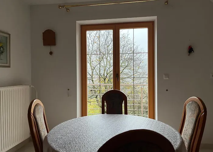 Pr Fajfarju Spodnja Sorica