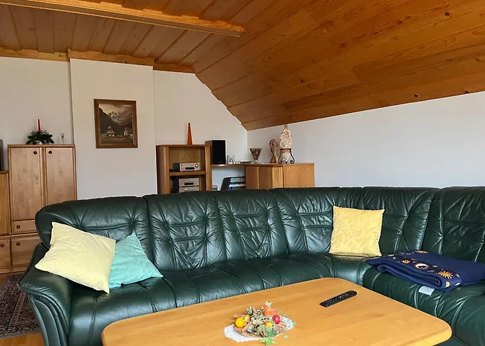 Pr Fajfarju * Spodnja Sorica