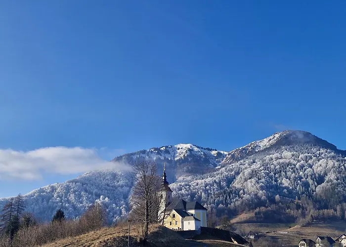 Pr Fajfarju Сasa de vacaciones