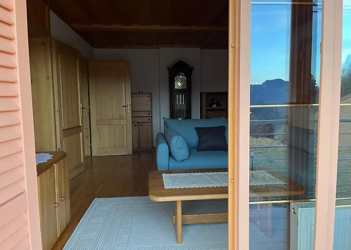 Pr Fajfarju Сasa de vacaciones Spodnja Sorica